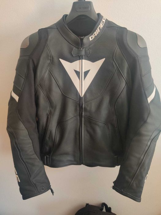Casaco de pele Dainese Avro 4 Preto Mate