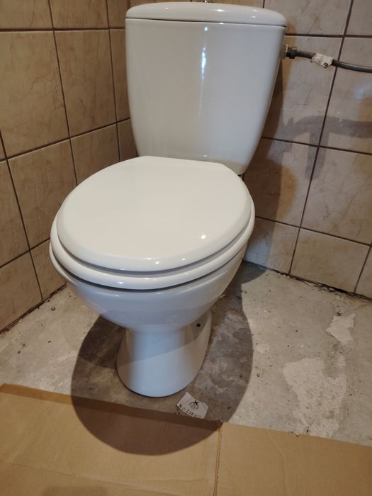 Sprzedam Kompakt Wc.
