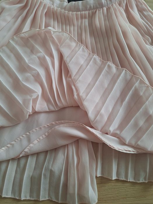 Spódnica plisowana top secret rozm. 36 delikatny róż