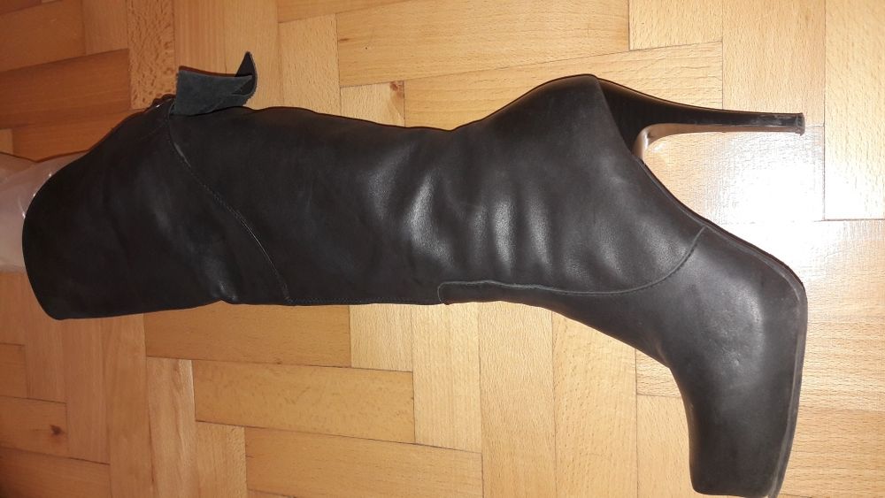 Kozaki szpilki skórzane