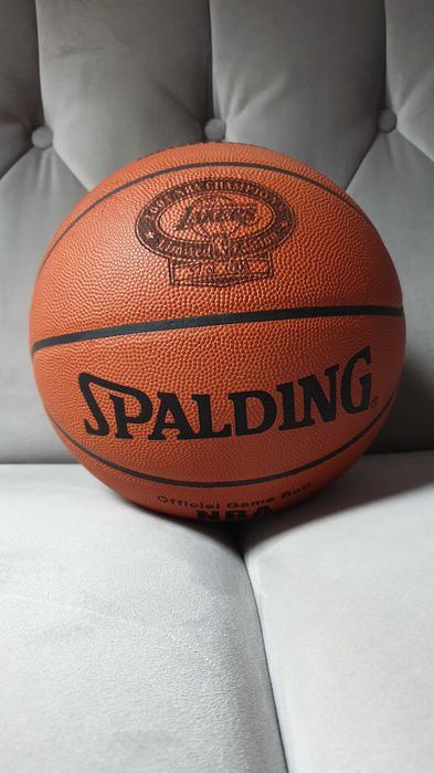 Skórzana piłka NBA SPALDING Official GAME BALL Jordan L.A. LAKERS