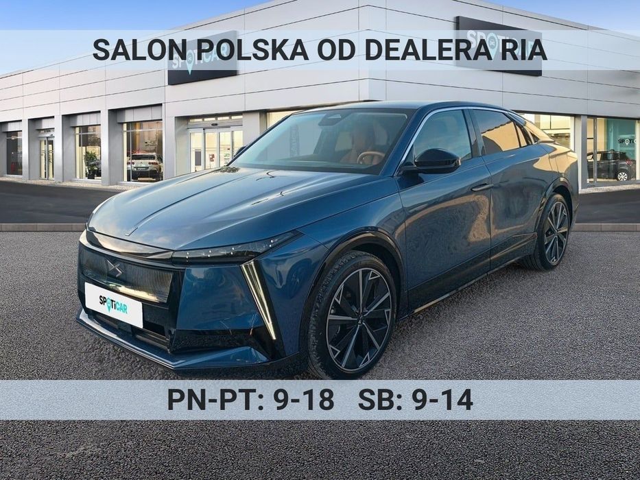 DS Automobiles N°8