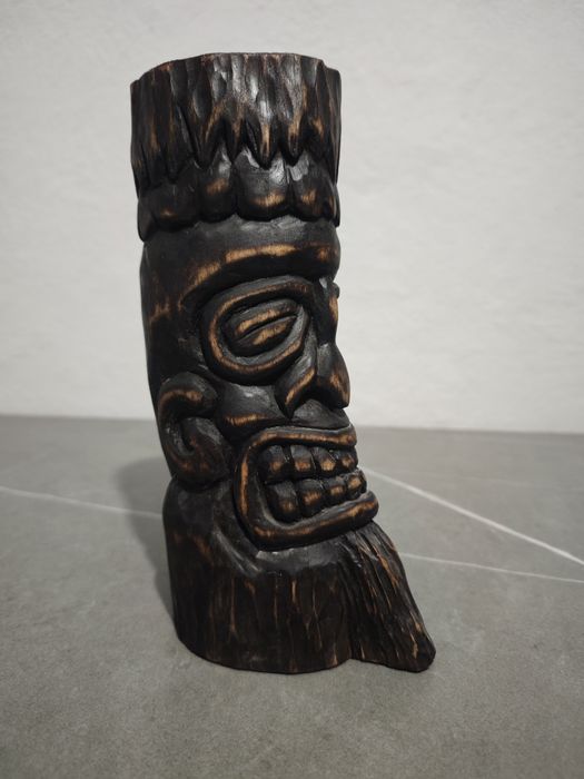 Статуетка з дерева. Ручна робота. Декор