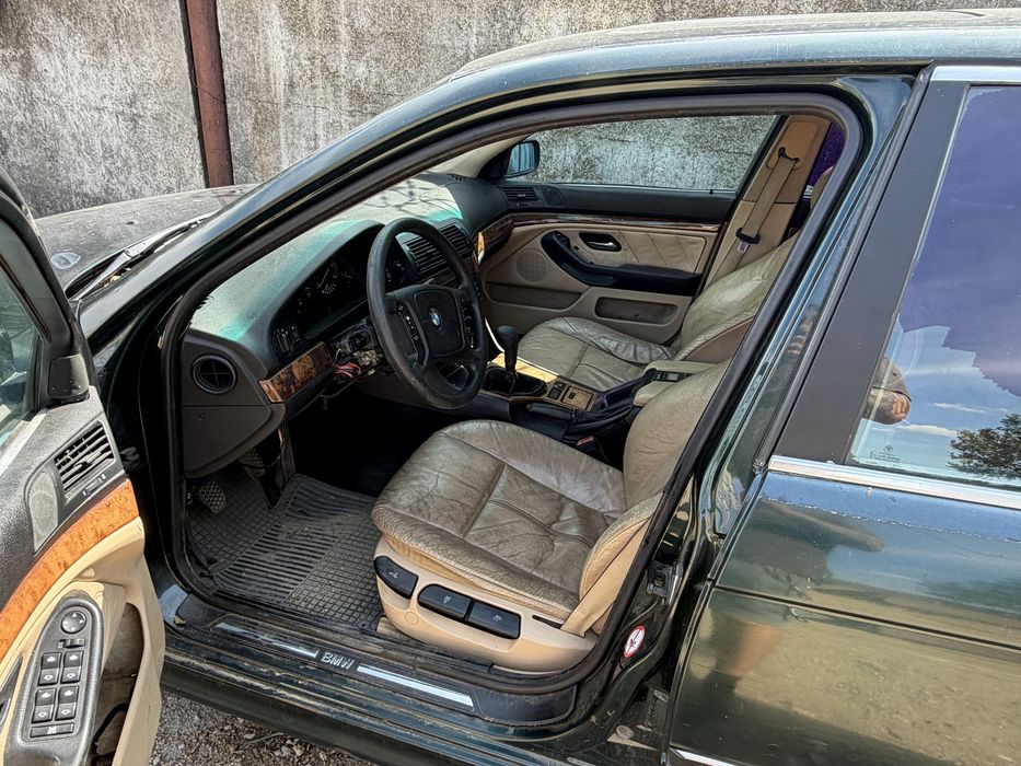 Продам BMW e39, 3.0 M57 механика