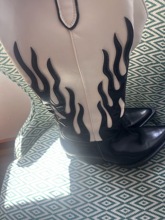 Botas cowboy Zara chamas preto/creme - N.36 - Novas