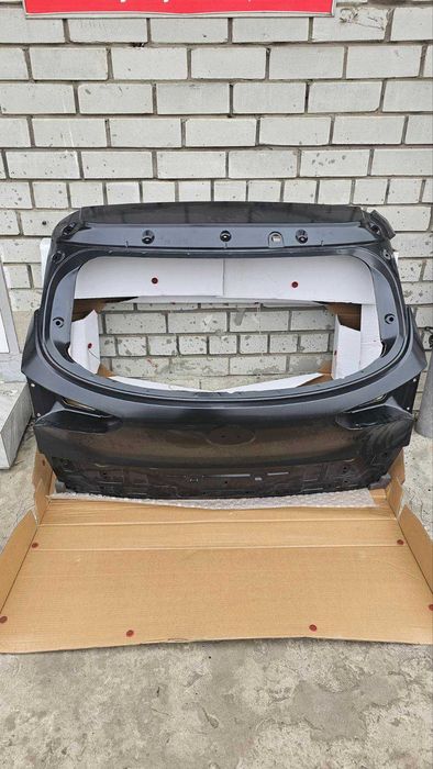 Крышка багажника Hyundai Tucson Хюндай Туксон 15-