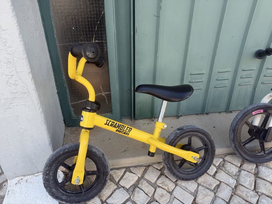 Bicicleta chicco sem rodas