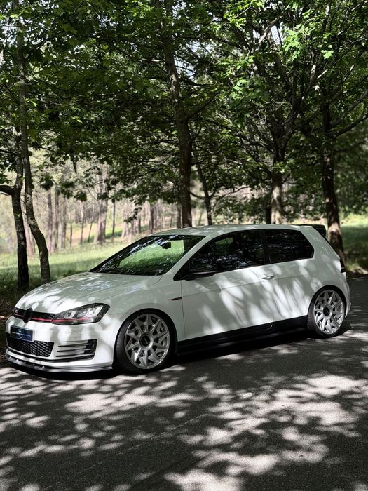 VW Golf GTI Performance BlueMotion DSG