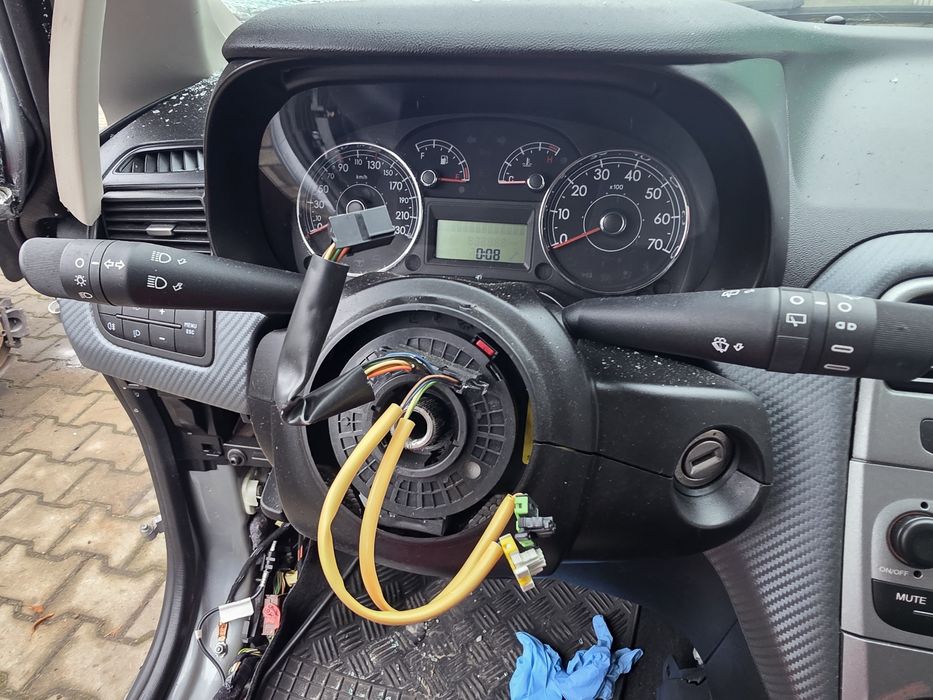Fiat punto grande przelacznik swiatel zespolony pod kierownice
