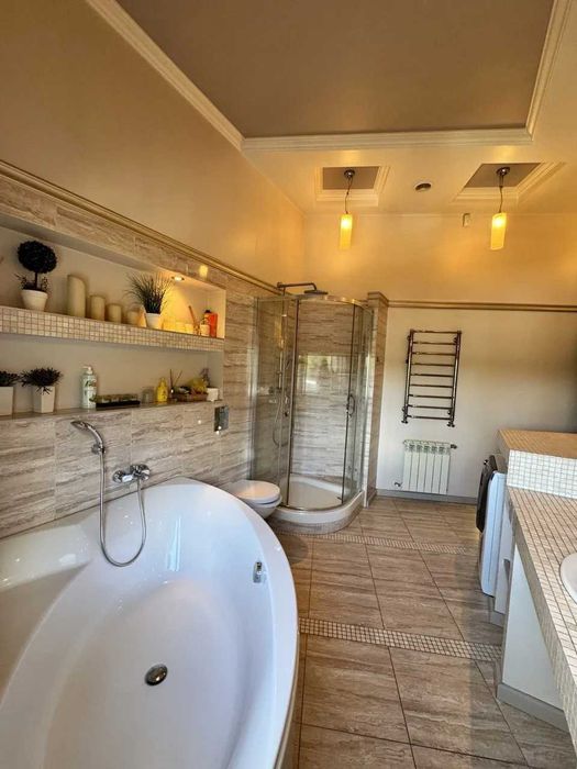 Продажа 4-комнатной квартиры Дафи Подстанция бульвар Зоряный