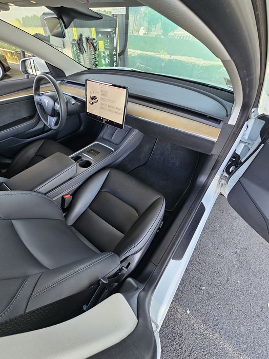 Tesla Model 3 Performance AWD 35 mil kms