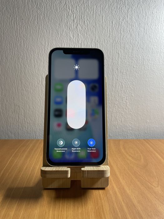 iPhone 12 128GB.