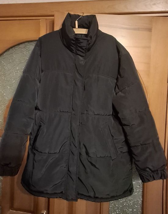 Куртка жіноча чорна