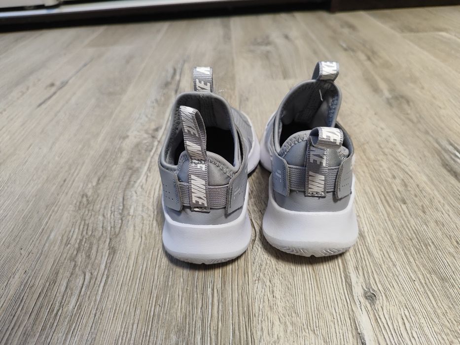 Кросівки дитячі Nike Flex Runner 3 р-28