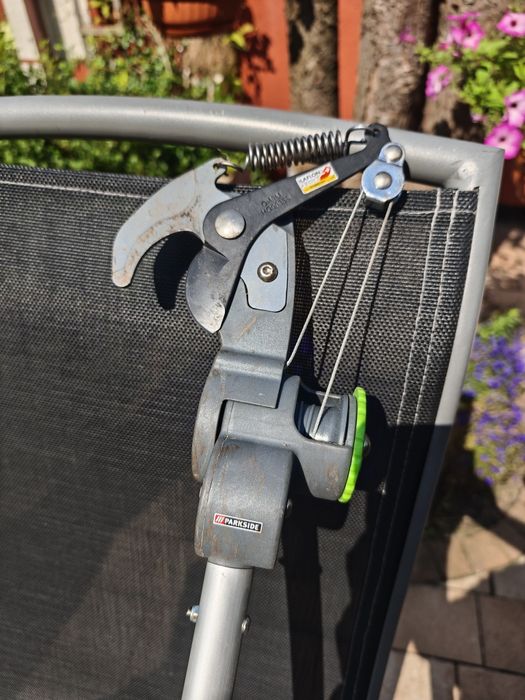 Nożyce na wysiegniku