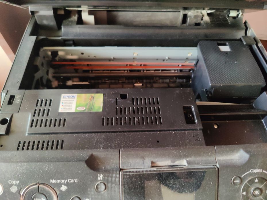 Багатофункціональний пристрій Epson Rx 690 + СНПЧ