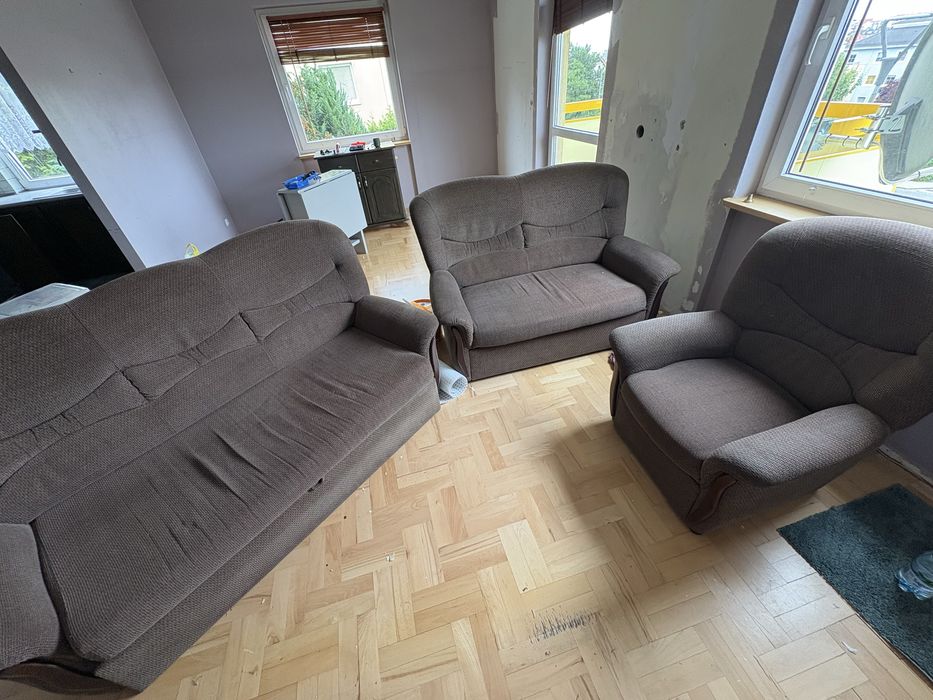 Zestaw kanap i fotel