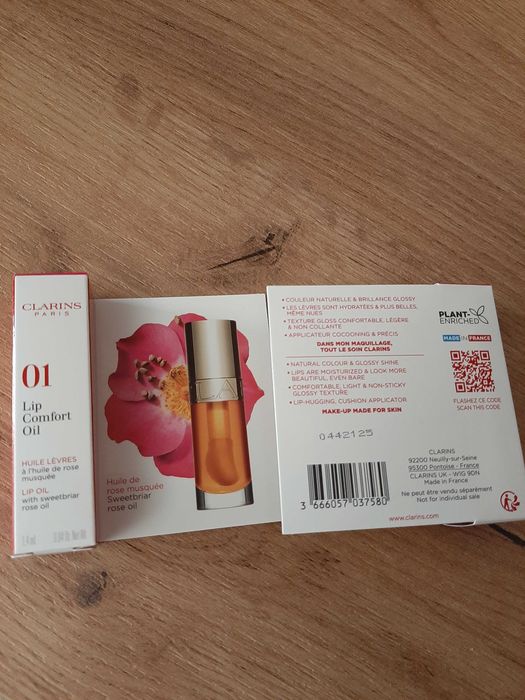 Олійка для губ Clarins Lip Balm Oil