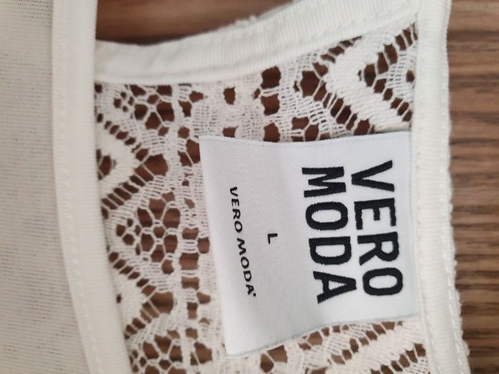 Nowa sukienka Vero Moda, rozmiar L.