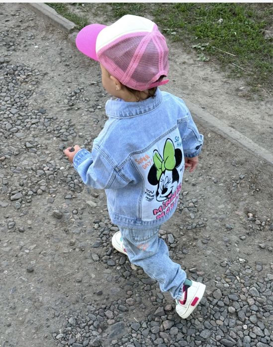 Костюм фірми Zara 92 p