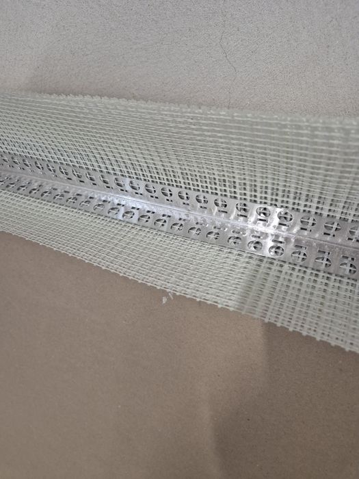 Narożnik A1 NS ochronny aluminiowy z siatką  50x90 3m 20szt