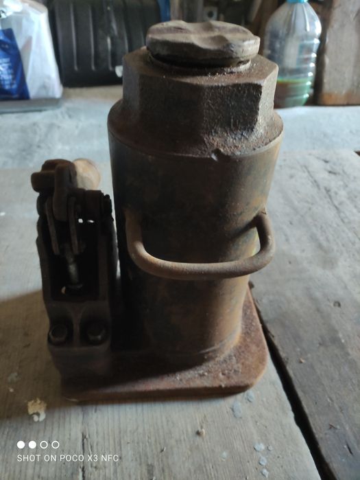 Продам гидравлический донкрат