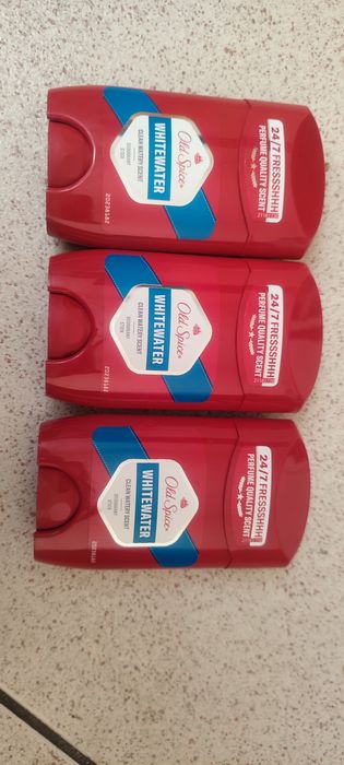 Sprzedam pięć antyperspirantów old Spice White water