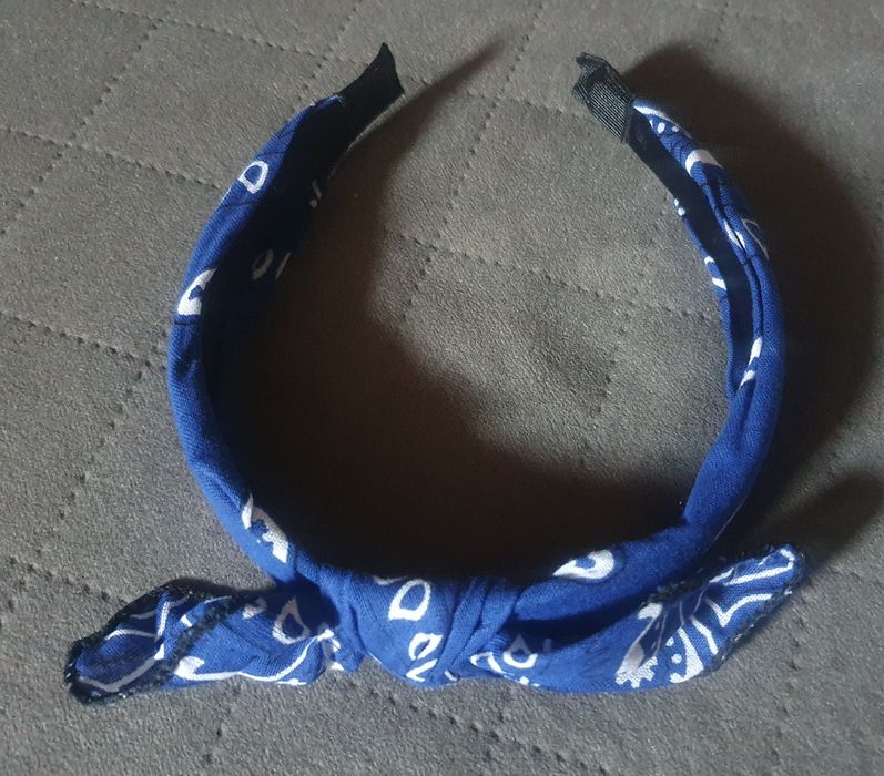 Opaski na włosy nowe