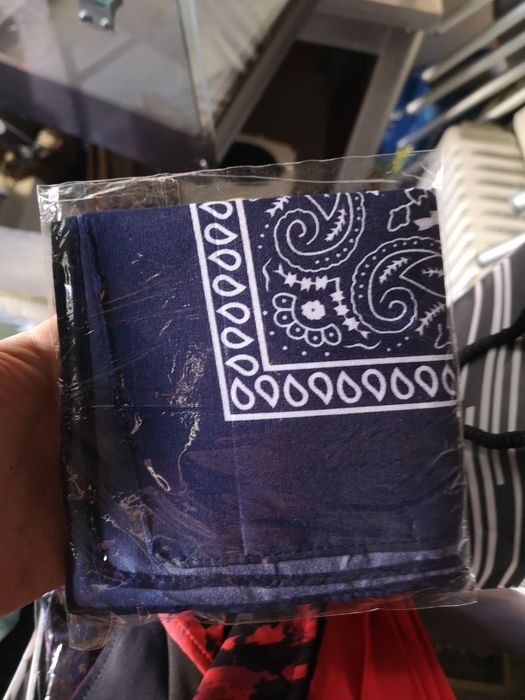 Lenço de pescoço Novo