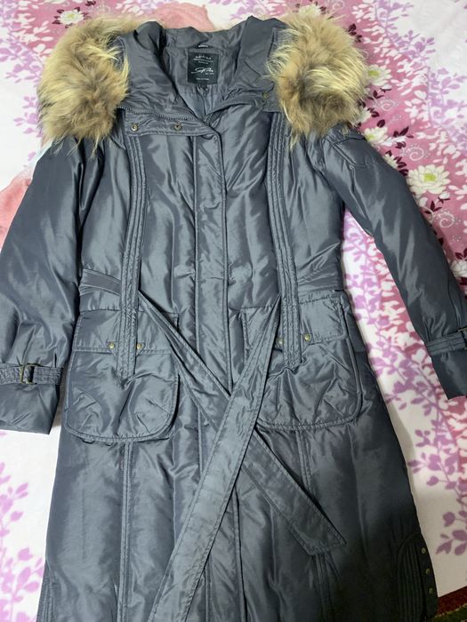 Жіночий пуховик