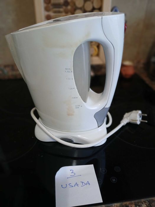 Cafeteiras usadas a funcionar bem.64285553148546123