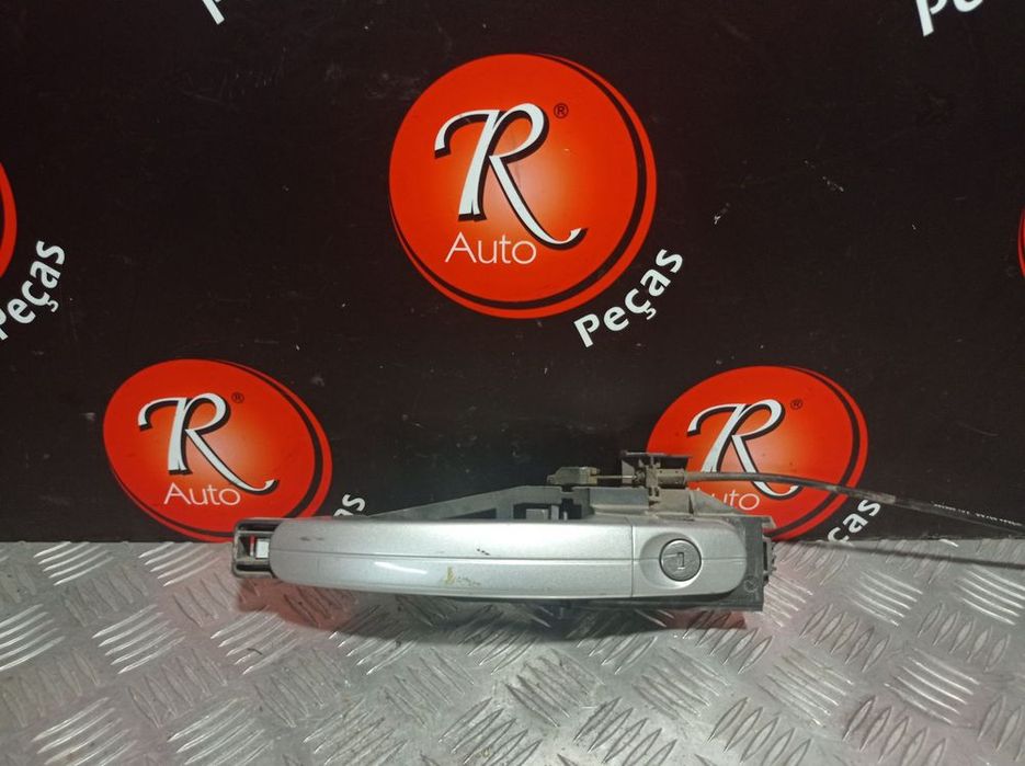 Base Do Puxador Exterior F.E Ford Focus C-Max (Dm2)