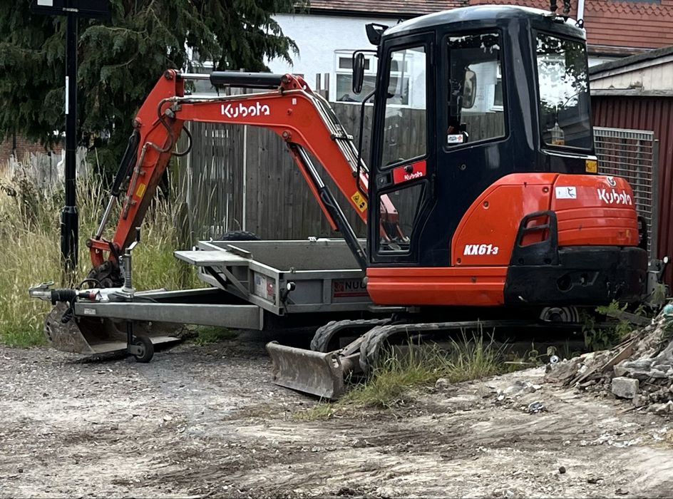 Usługi Minikoparką 3T