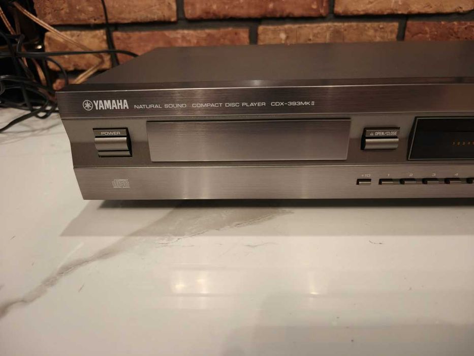 YAMAHA CDX-393 MKII ! Znakomity odtwarzacz CD ! OKAZJA