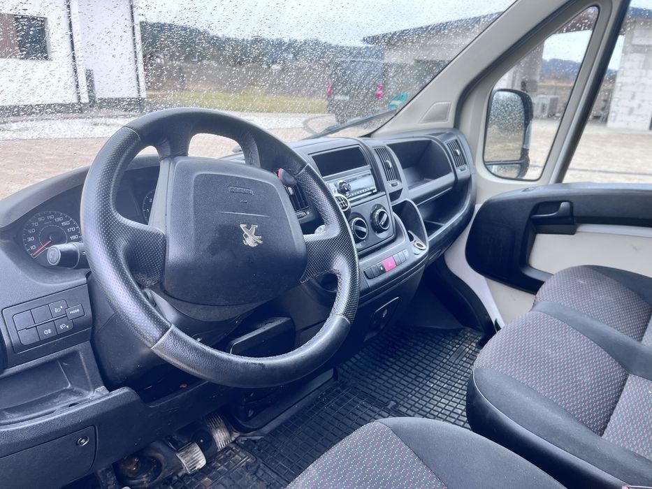 Peugeot Boxer 2015  2.2 HDI Nowe Opony