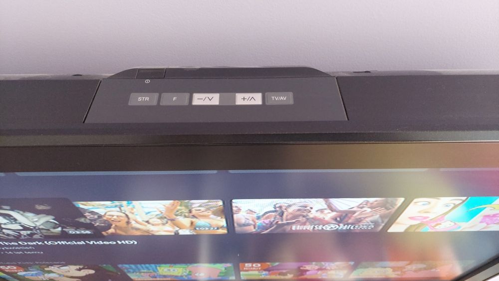 Tv Panasonic Viera  TX32LE 32' + uchwyt ścienny