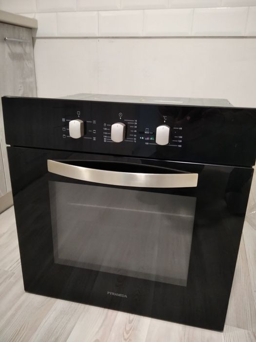 Духова шафа електрична, Духовка Піраміда PIRAMIDA