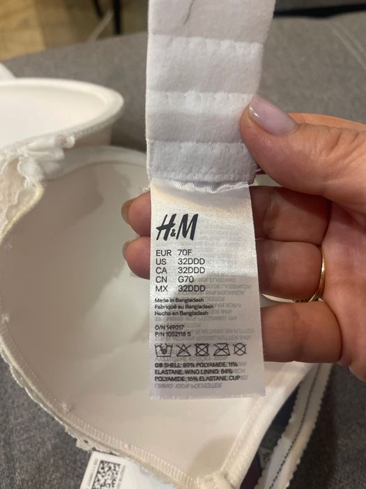 Бюстгальтер H&M білий кружевний з Push Up розмір EU 70F