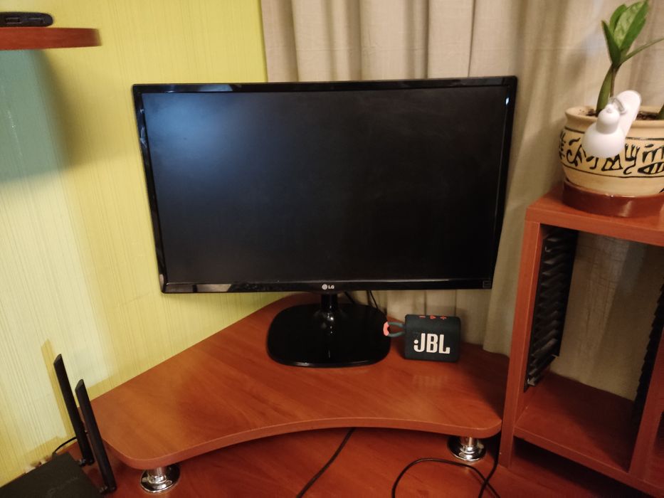 Игровой компьютер (отдам механическую клавиатуру и мышку)