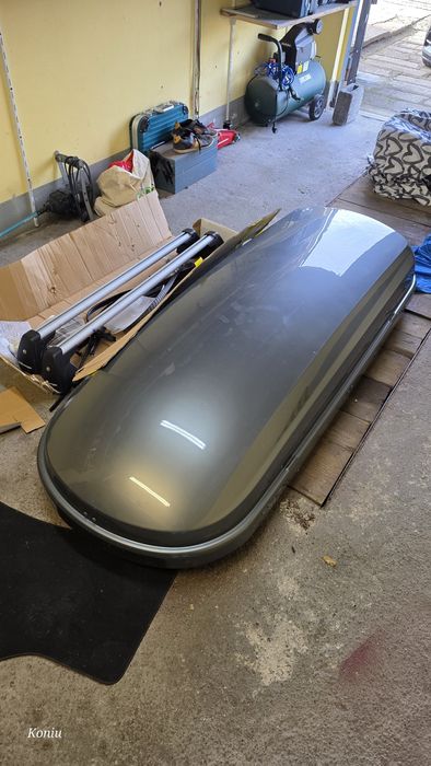 Box dachowy  i belki na relingi VW