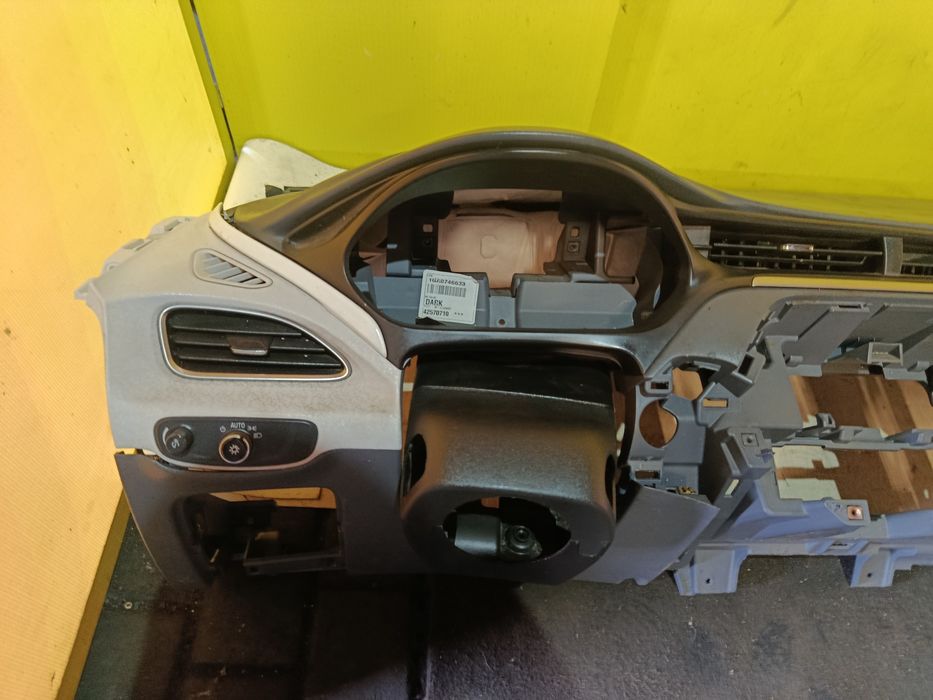 Торпедо (панель передня) Chevrolet Bolt EV розборка шрот запчастини 42785822 42785822  Шевроле Болт ЕВ Торпедо (панель передняя)