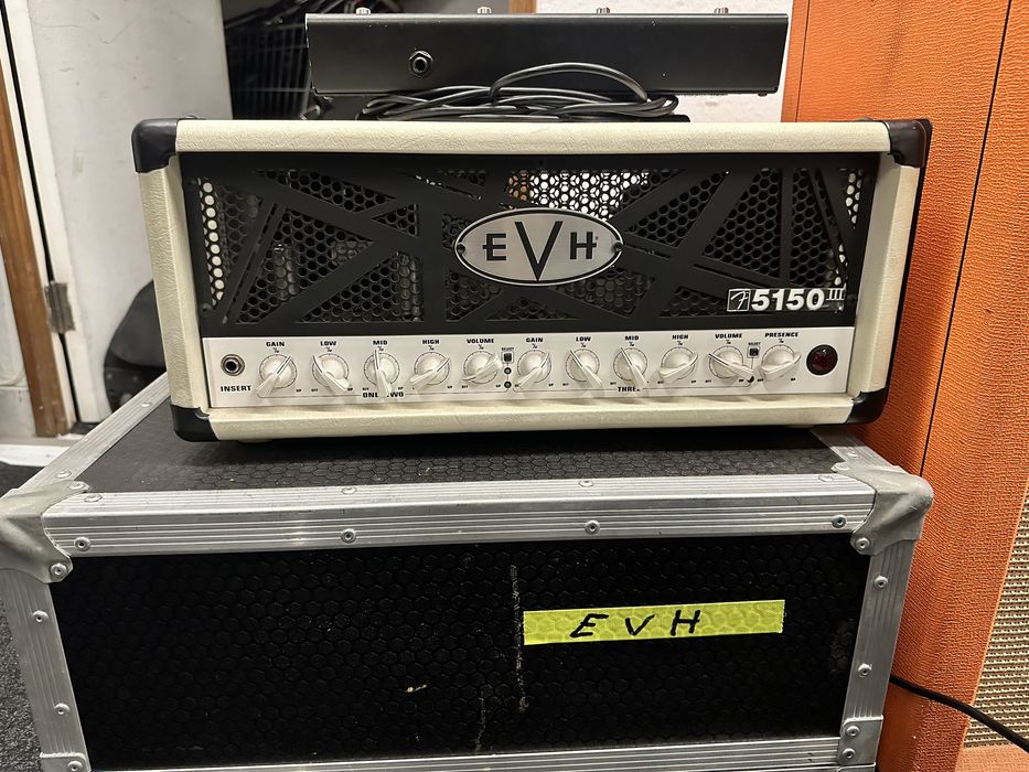 EVH 5150 com case e foot switch