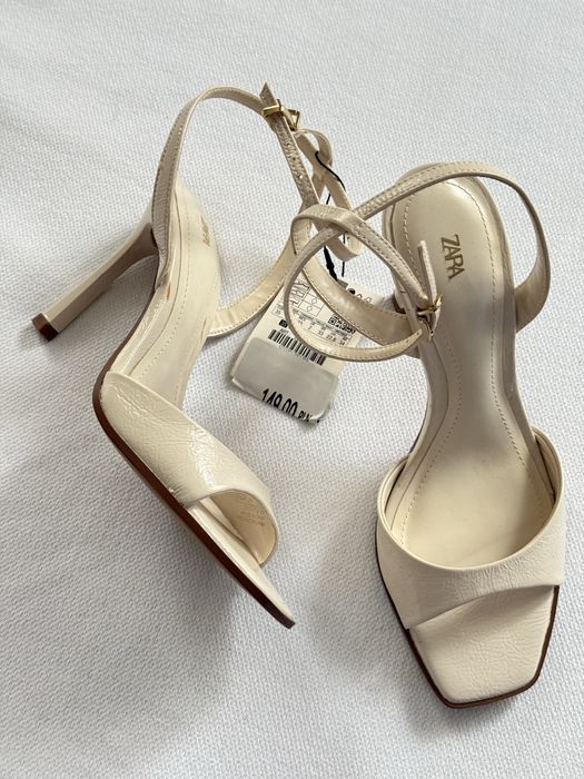 Босоніжки на підборах ZARA 35 розмір /22.8см