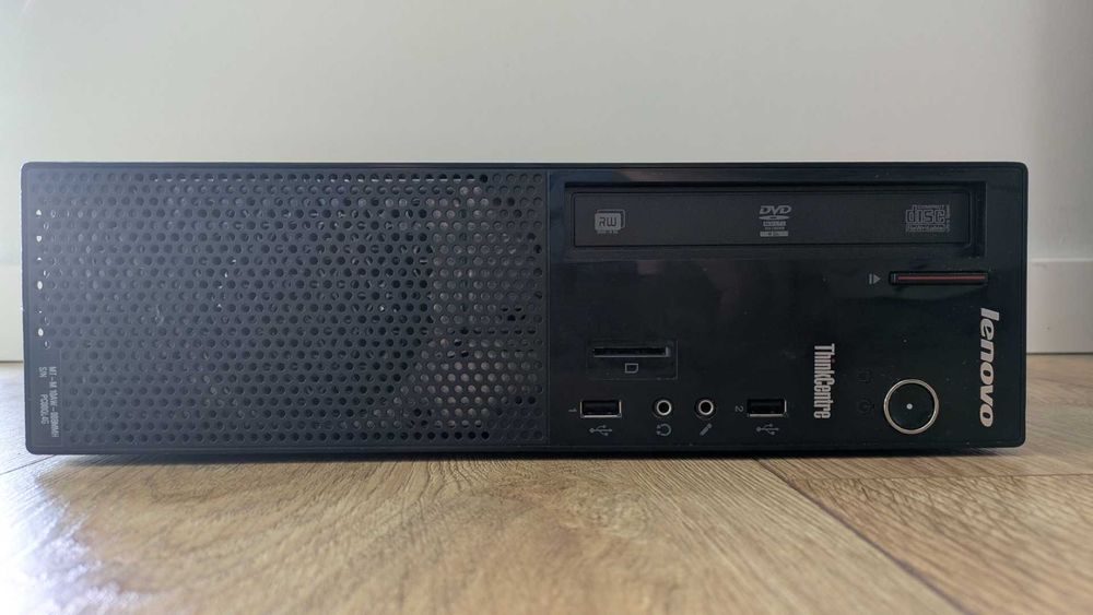 Lenovo Think Centre E73 Intel Pentium G3240 3,1GHz 500GB/4GB/WIN8