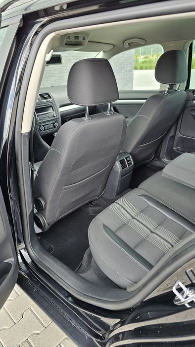 Продам Volkswagen Golf VI,  1.6 tdi, MATCH