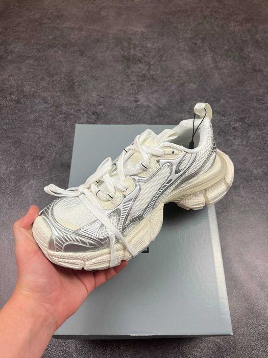 Кросівки Balenciaga 3XL Runner Beige баленсіага раннел 3хл сірі