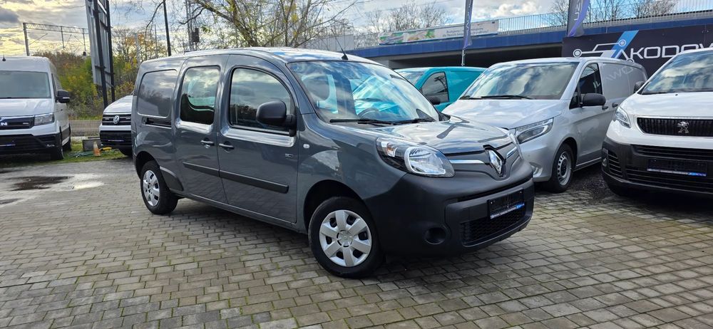 Renault Kangoo Drzwi suwane obustronnie! Lakier 100% Orginał  !Stan Idealny !