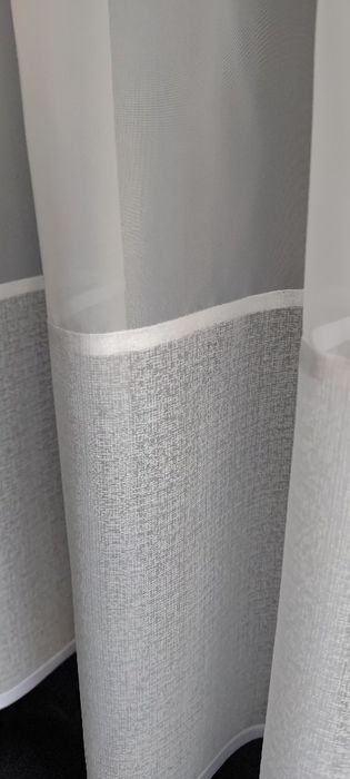 Dwie nowe firanki 200 x 136cm