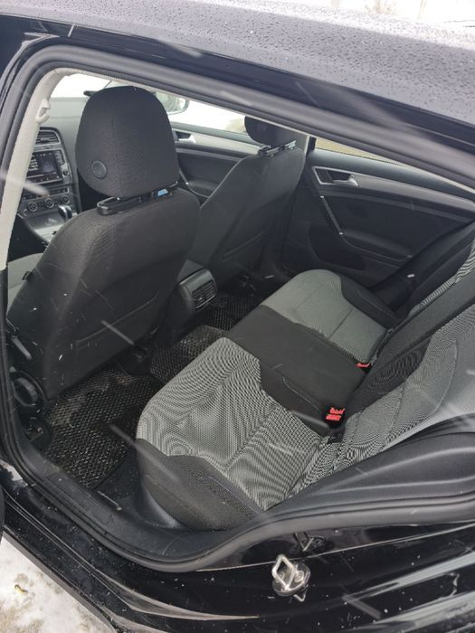 Volkswagen e-Golf 2014