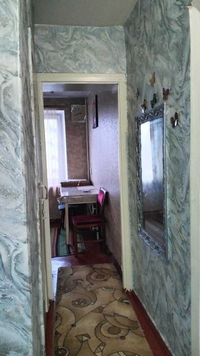 Здається 1 - кімнатна квартира